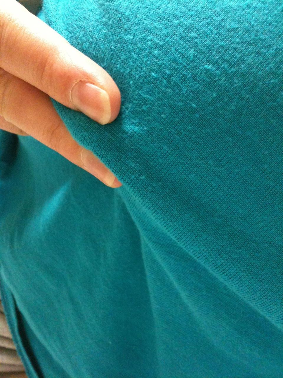 844