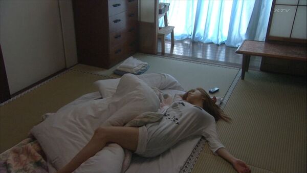 上戸彩エロ画像