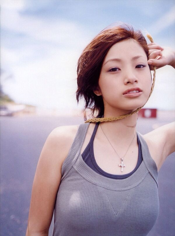 上戸彩エロ画像