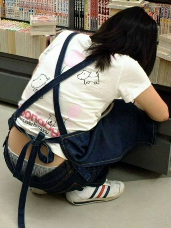 パンチラエロ画像
