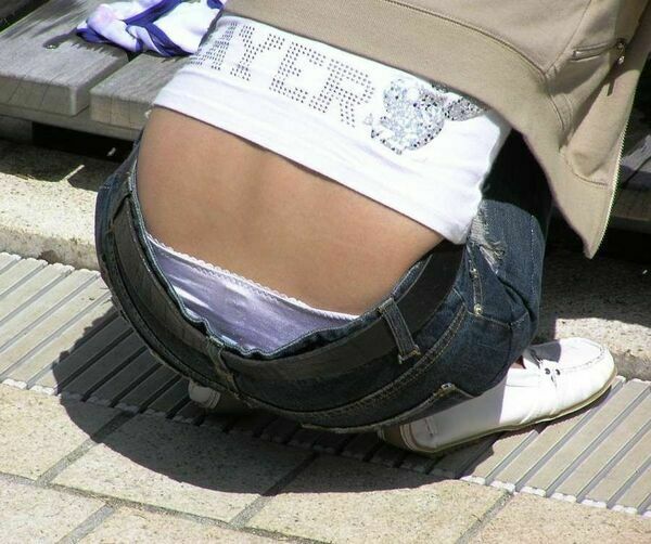 パンチラエロ画像