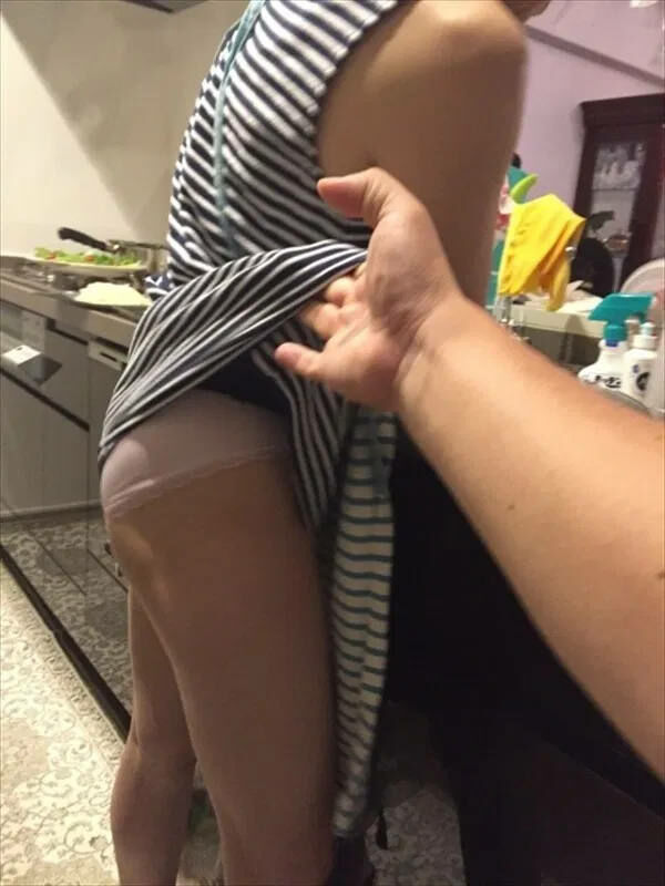 パンチラエロ画像