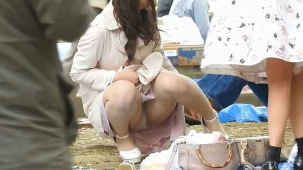 パンチラエロ画像