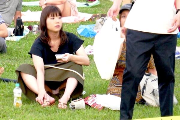 パンチラエロ画像