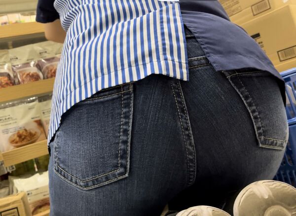 店員盗撮エロ画像