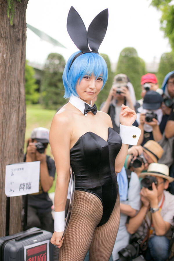 コスプレ露出エロ画像