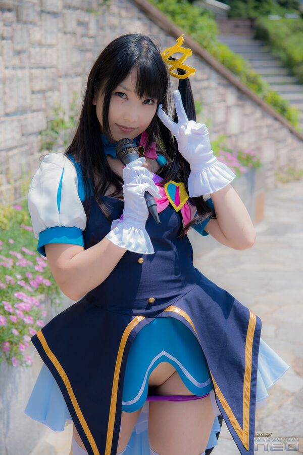 コスプレ露出エロ画像