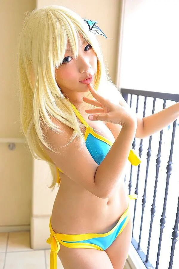 コスプレ露出エロ画像