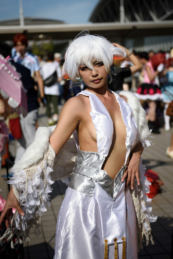 コスプレ露出エロ画像