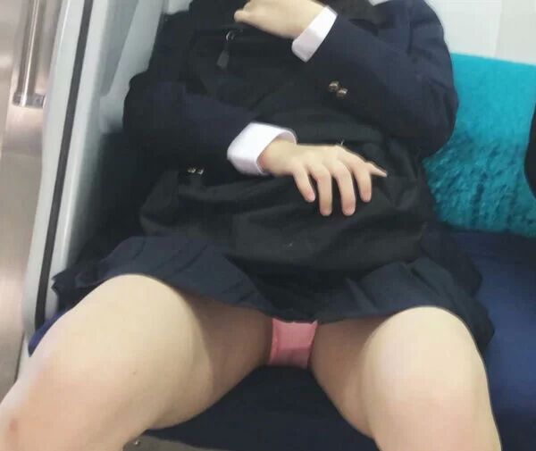 電車エロ画像