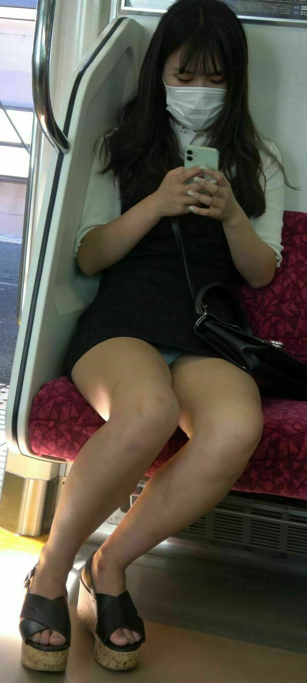 電車エロ画像