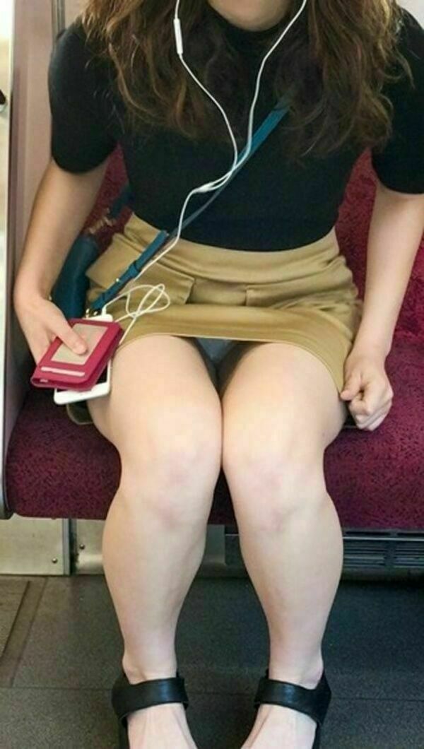 電車エロ画像