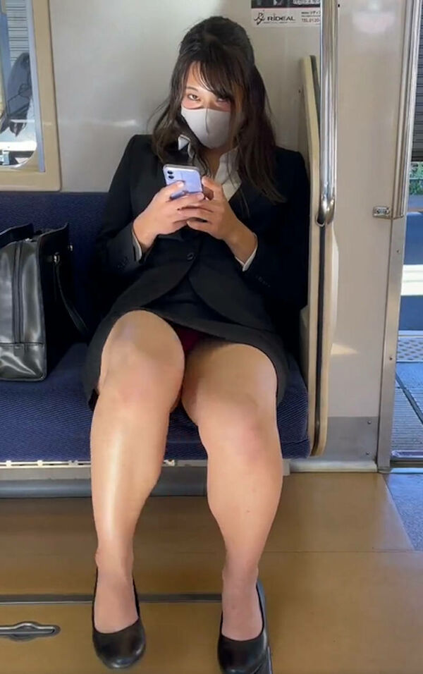 電車エロ画像
