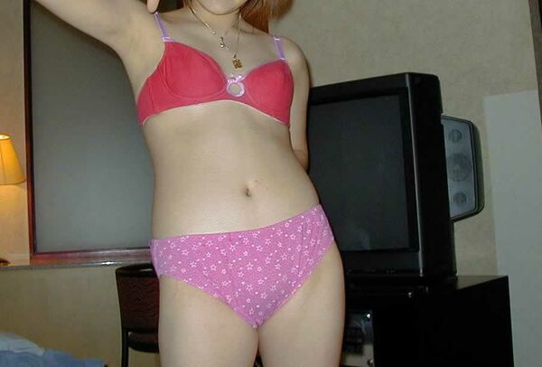 下着盗撮エロ画像