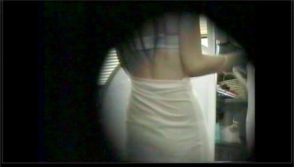 下着盗撮エロ画像