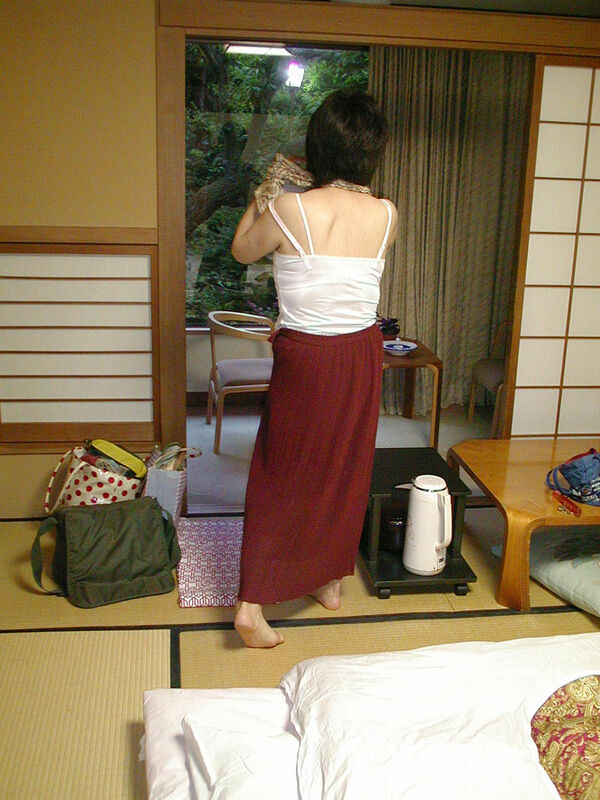 人妻エロ画像