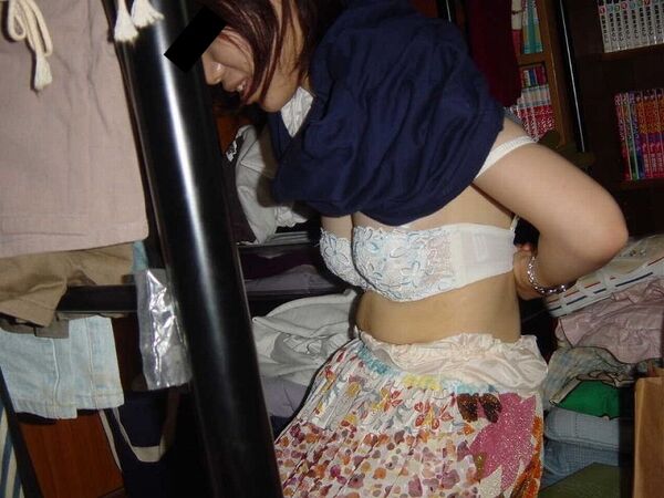 人妻エロ画像
