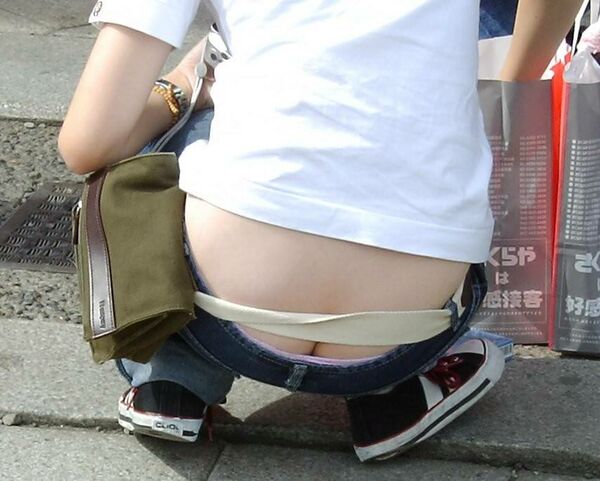 街中エロ画像