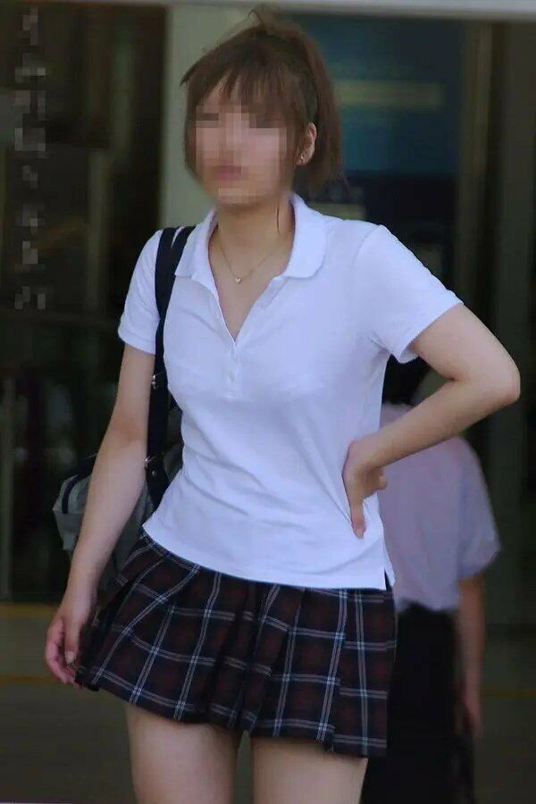 街中エロ画像
