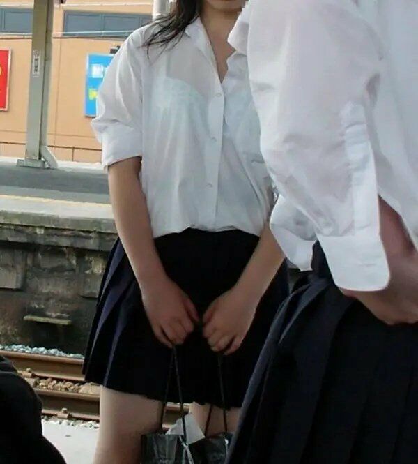 街中エロ画像