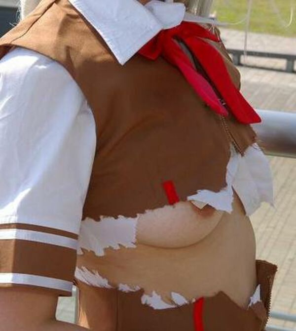 コスプレポロリエロ画像