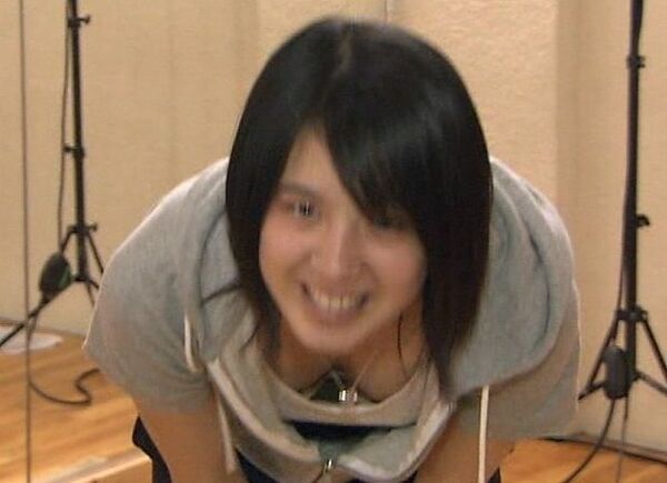 テレビ胸チラエロ画像