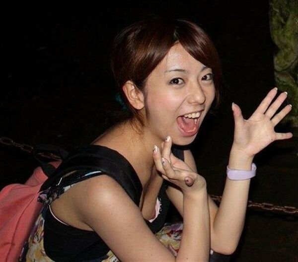 テレビ胸チラエロ画像