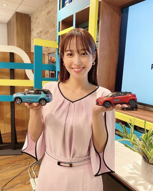 鷲見玲奈エロ画像