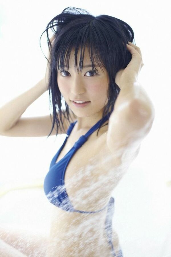 小島瑠璃子エロ画像