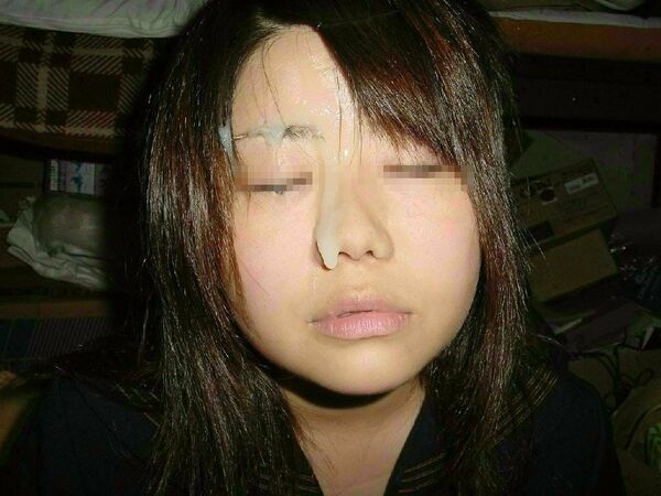 素人顔射エロ画像