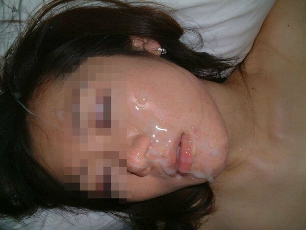 素人顔射エロ画像