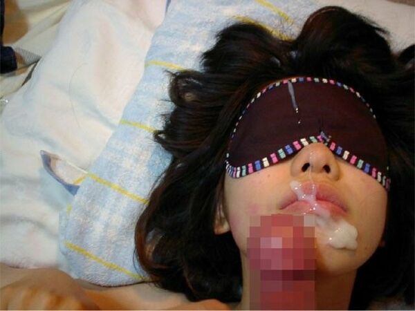 素人顔射エロ画像