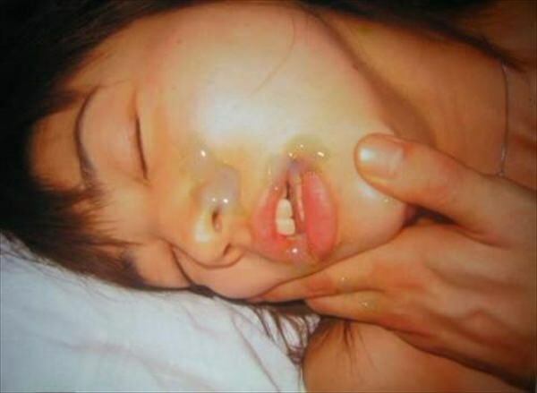 素人顔射エロ画像