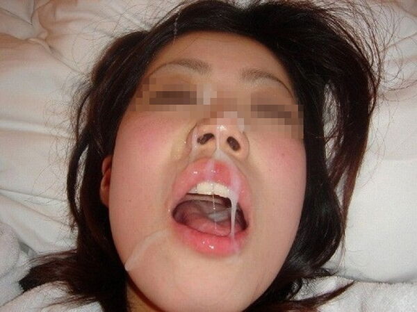 素人顔射エロ画像