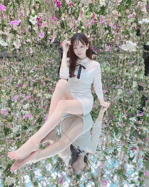 インスタエロ画像