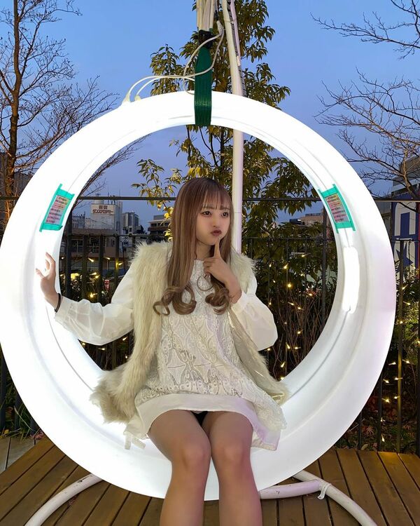 インスタエロ画像