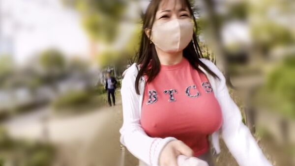ノーブラエロ画像