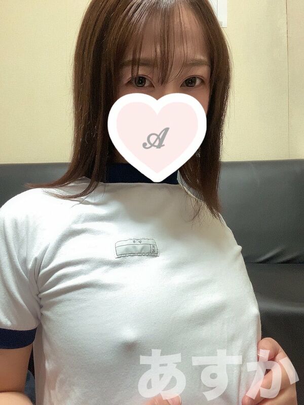 ノーブラエロ画像