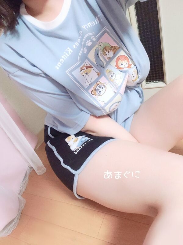 ノーブラエロ画像