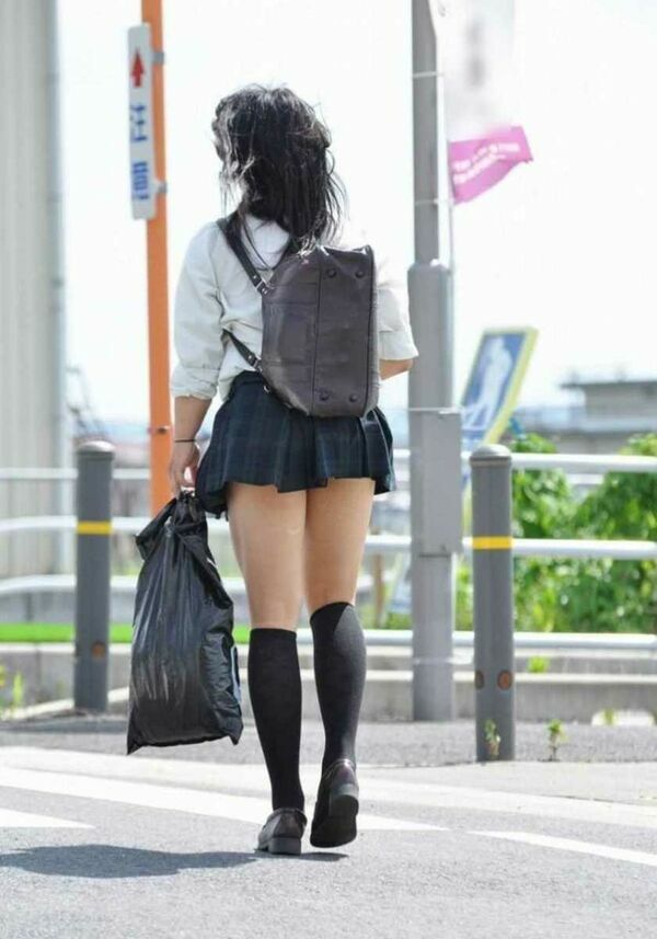 JK街撮りエロ画像