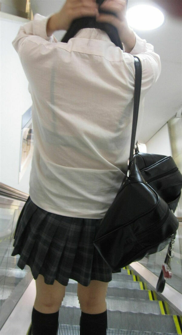 JK街撮りエロ画像