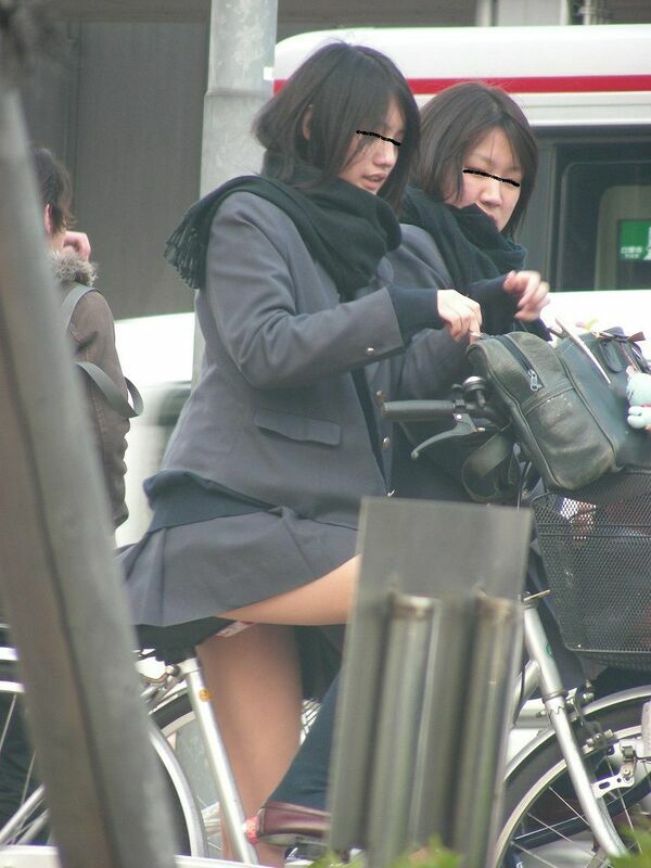 JK街撮りエロ画像