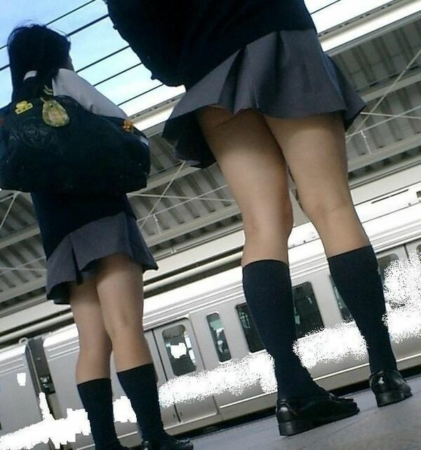 JK街撮りエロ画像