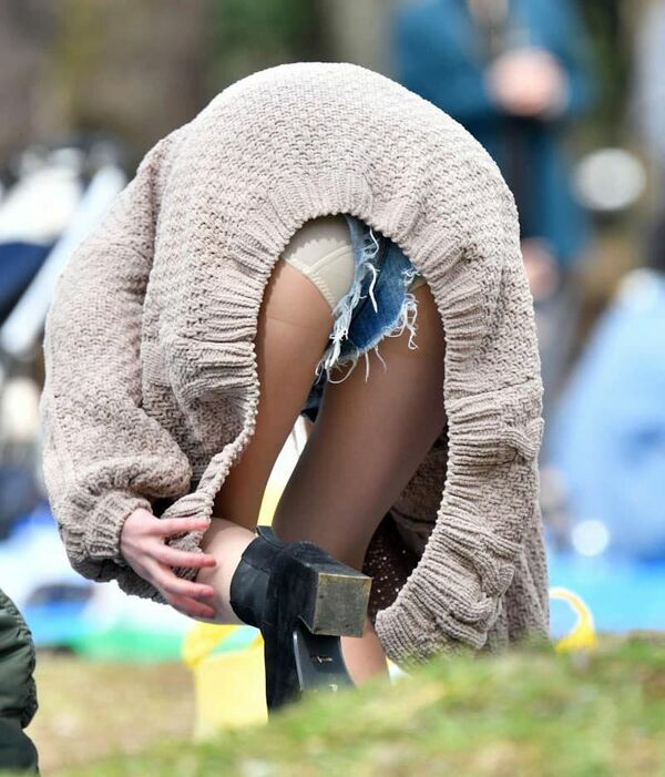 パンチラ盗撮画像
