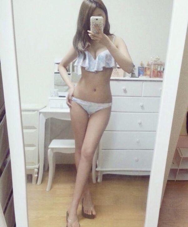 下着自撮りエロ画像