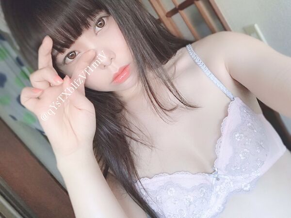下着自撮りエロ画像