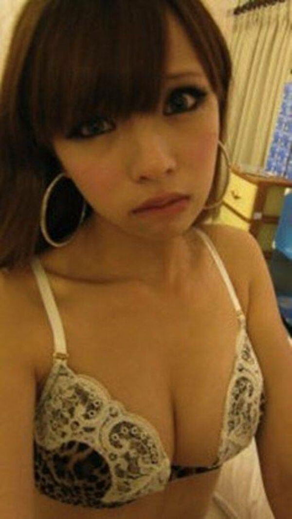 下着自撮りエロ画像