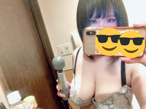 下着自撮りエロ画像