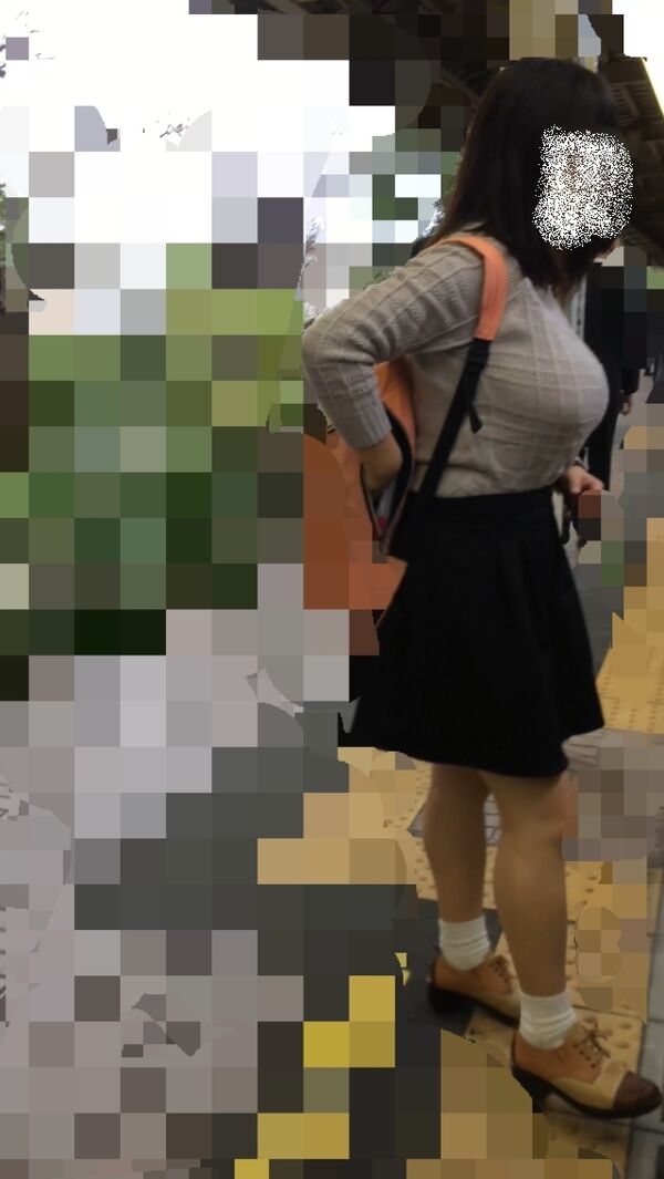 爆乳盗撮エロ画像
