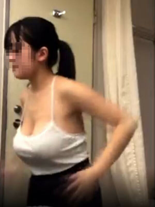 爆乳盗撮エロ画像